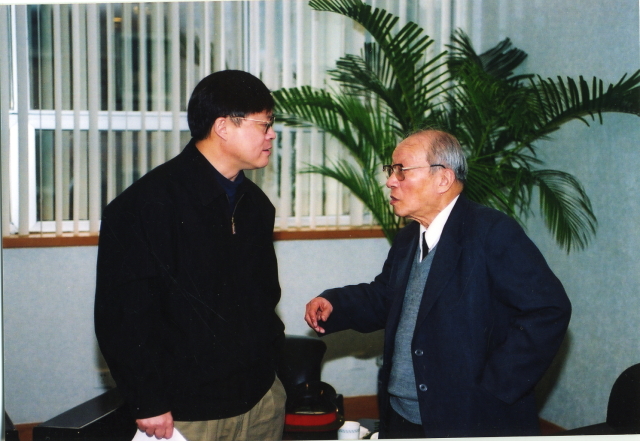 2001年1月，神舟二号庆功会